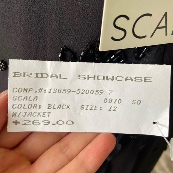 Beautiful black dress. Brand New with tags. - Picture 6 of 10